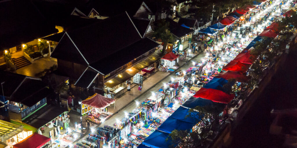 Yiwu Night Market-Holyale-China Sourcing Agent-