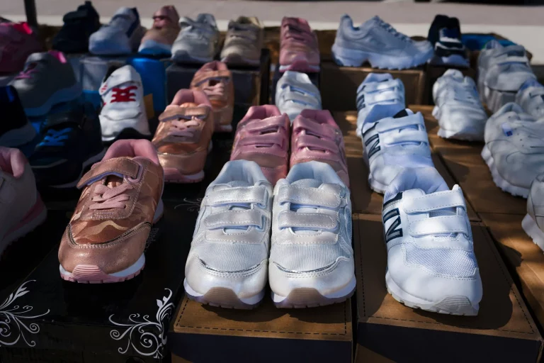 shoe trade